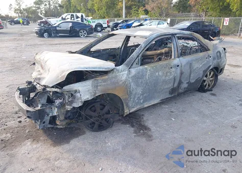 2011 Toyota Camry Le z USA, uszkodzony, nr VIN 4T1BF3EK9BU597448